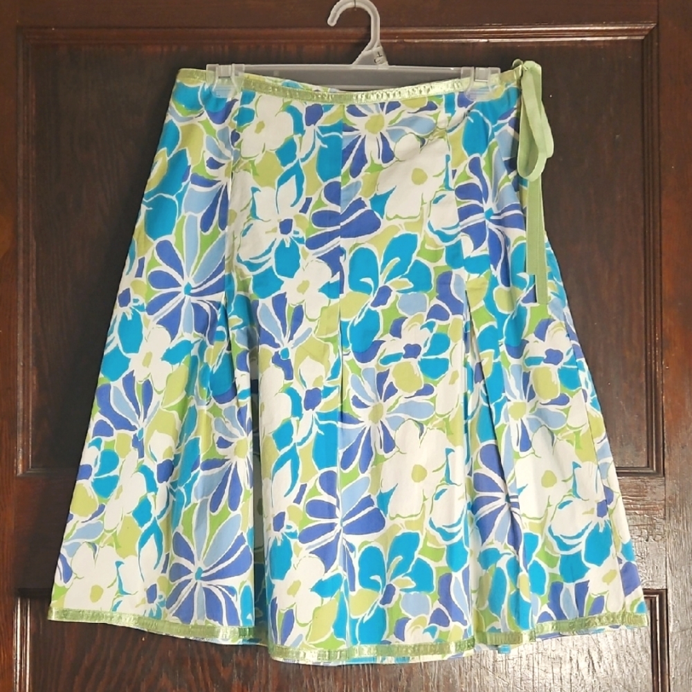 EUC St. John's Bay Floral Print A-Line Skirt - Size 8